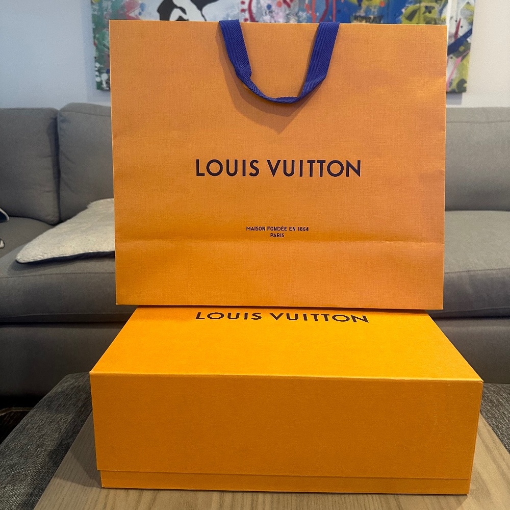 Large Louis Vuitton shopping bag and gift box